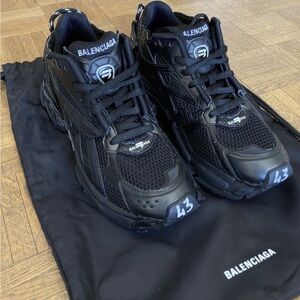 Balenciaga Runners